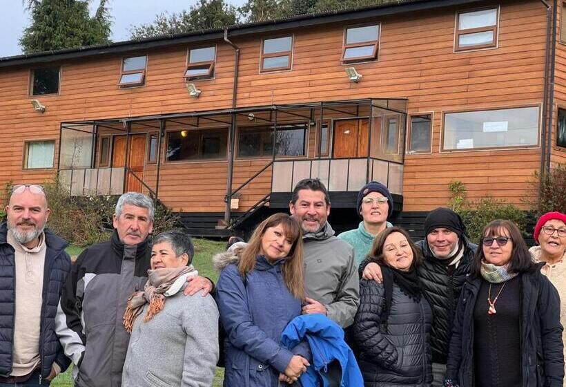 تختخواب و صبحانه Hostal Hunter