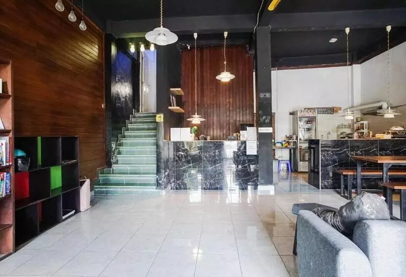 カプセルホテル Bali Backpacker Inn & Hostel