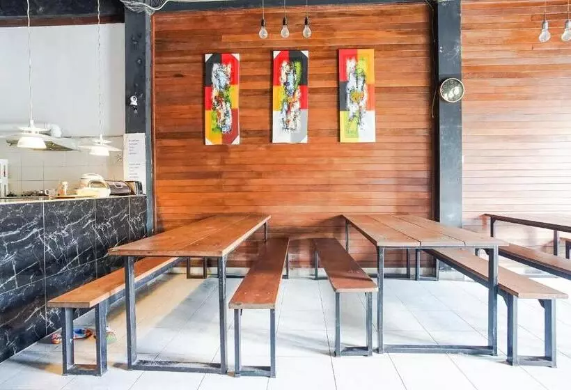 カプセルホテル Bali Backpacker Inn & Hostel