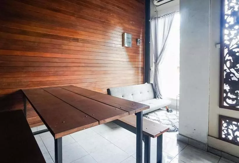 カプセルホテル Bali Backpacker Inn & Hostel