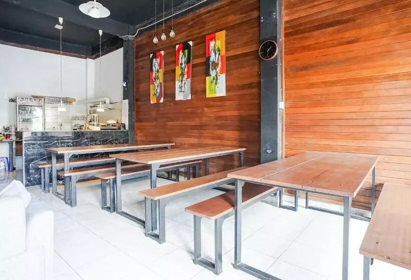 カプセルホテル Bali Backpacker Inn & Hostel