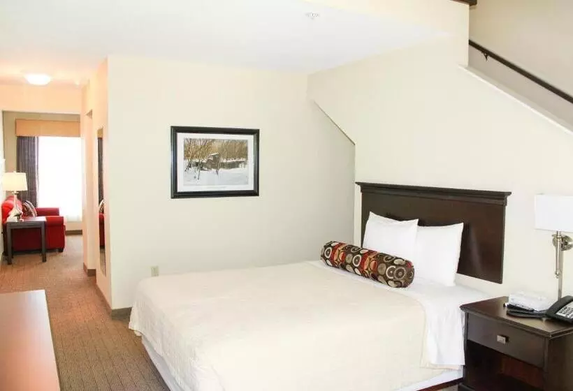 Hotelli Kelleys Island Venture Resort & Conference Center