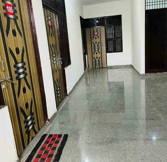 בית מלון כפרי Oyo 81218 Rk Oyo