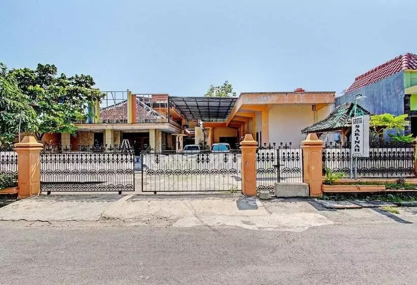 Hotelli Sakeena Syariah Purwodadi Redpartner