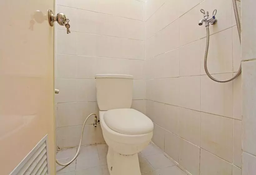 Hotelli Sakeena Syariah Purwodadi Redpartner