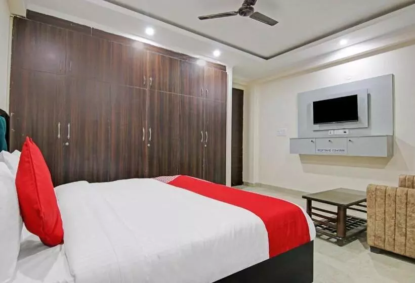 Hotel O Pristine