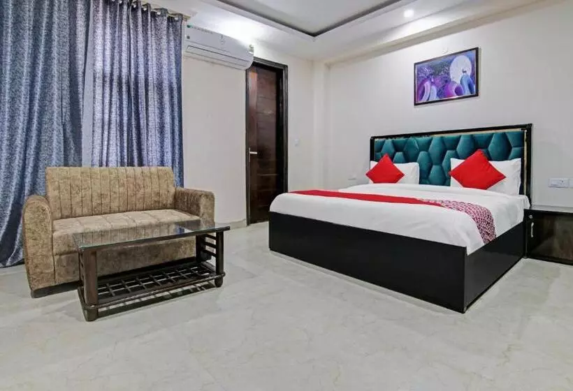 Hotel O Pristine