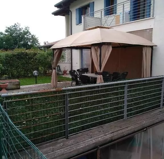 Majatalo Mini Appartamento Con Giardino