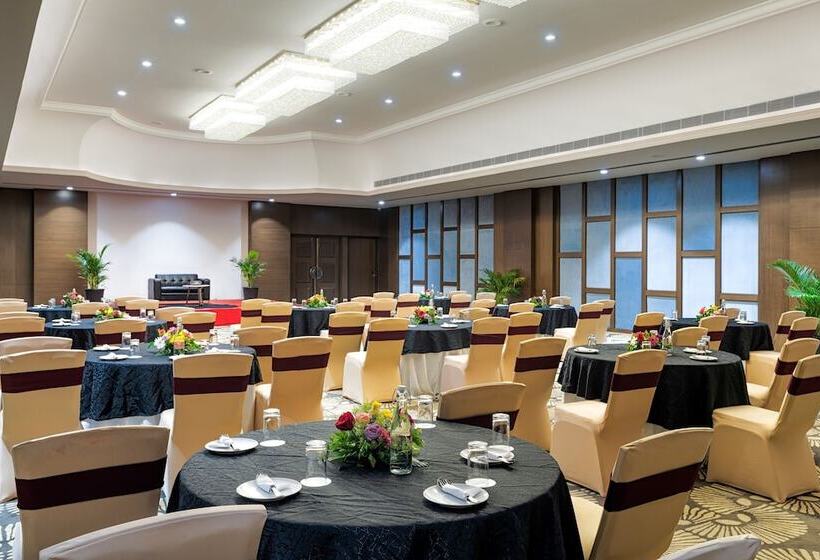 هتل Cygnett Inn Imperial Tezpur