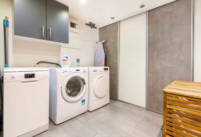 Hotelli Le Chat Qui Dort   Villa Gounod