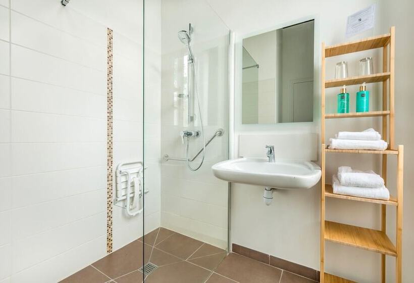 هتل Le Chat Qui Dort Villa Gounod