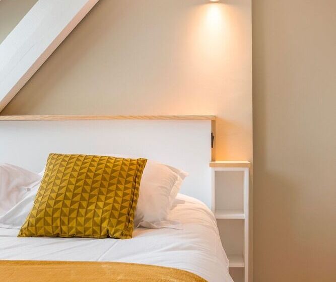 هتل Le Chat Qui Dort Villa Gounod