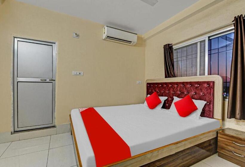 בית מלון כפרי Oyo Flagship 81208 Jagarnath Palace