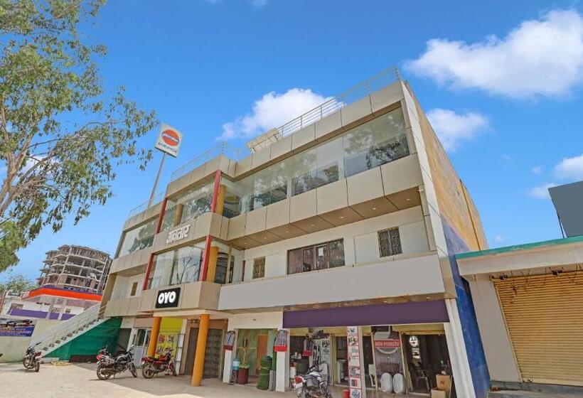 호텔 Oyo Flagship 81229 Avtar