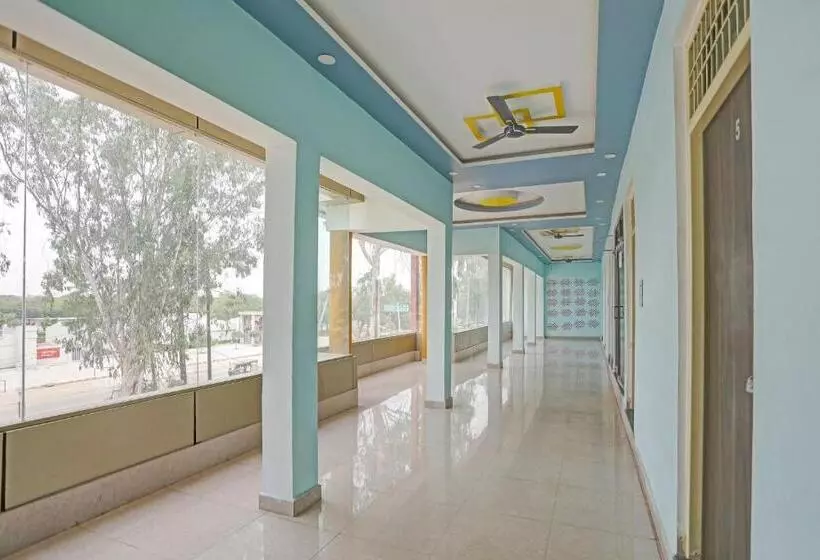 Hotelli Oyo Flagship 81229 Avtar