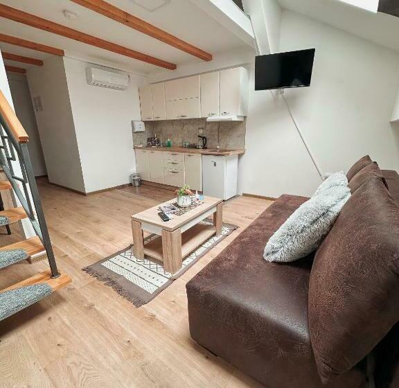 هاستل San Lux Dunavska