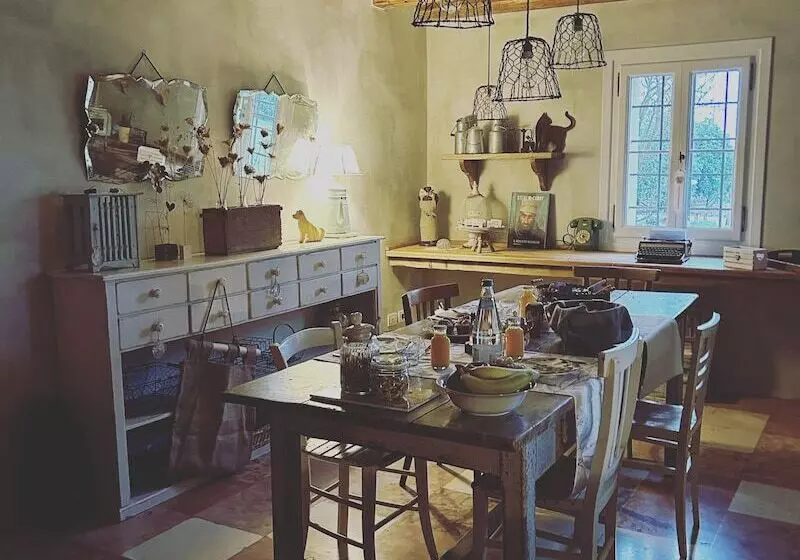 ベッドアンドブレックファースト Il Glicine   Natural Bnb