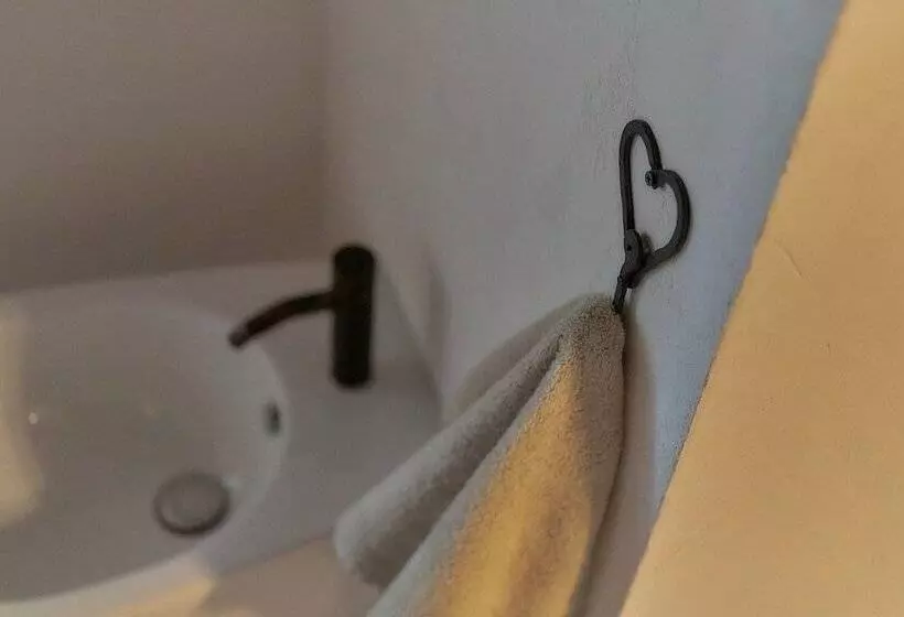 ベッドアンドブレックファースト Il Glicine   Natural Bnb