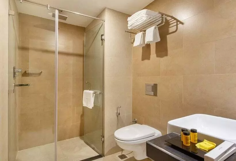 هتل Thrive, A Tropical Courtyard