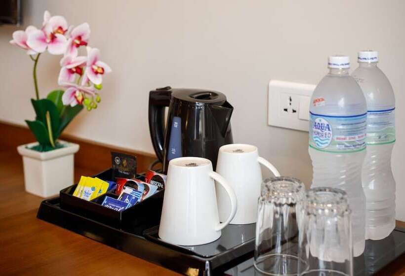 هتل Thrive, A Tropical Courtyard