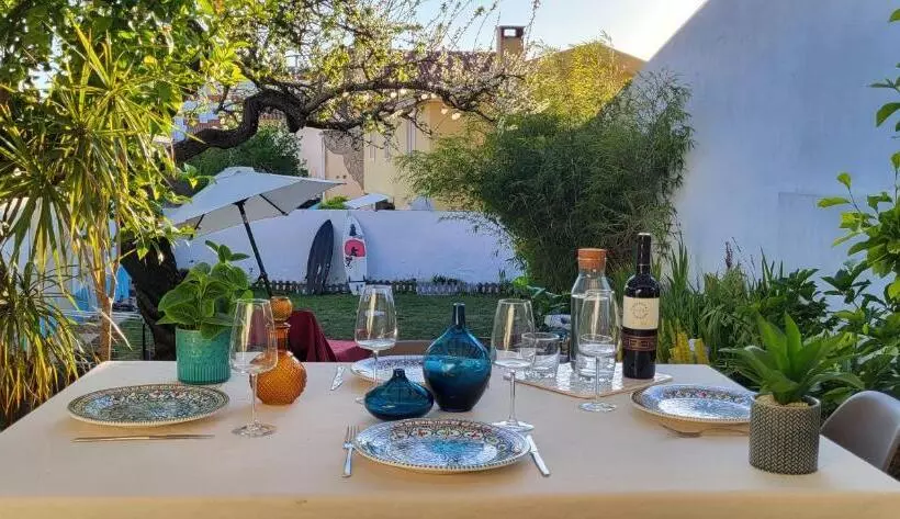 ペンション Caparica Villa