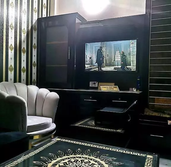 پانسیون Frank In Guest House