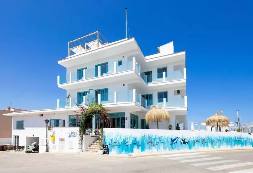 Majatalo Hostal Cala Llombards