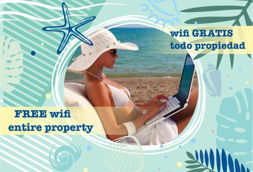 Hotel Los Corales Villas And Suites Beach Club, Spa, Restaurants