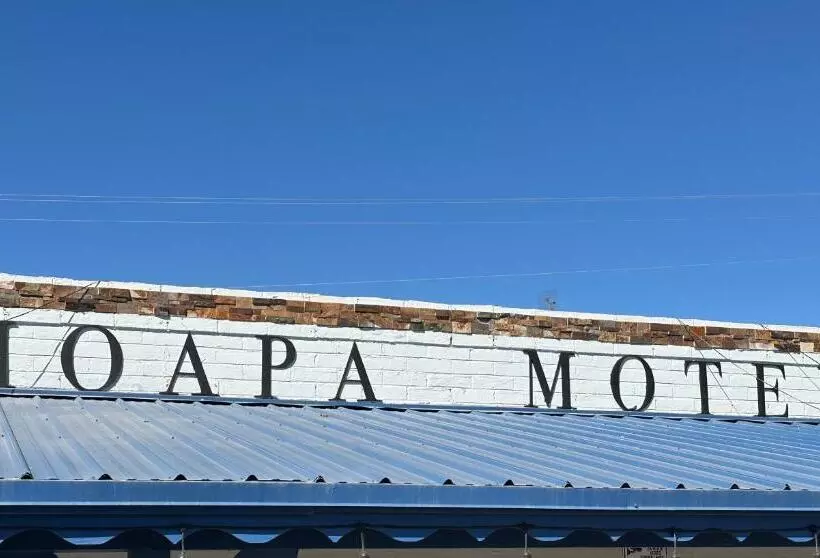 Moapa Motel