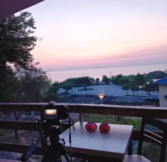 Majatalo Casa Rasaritul Soarelui Sarichioi
