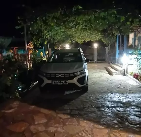 Majatalo Casa Rasaritul Soarelui Sarichioi