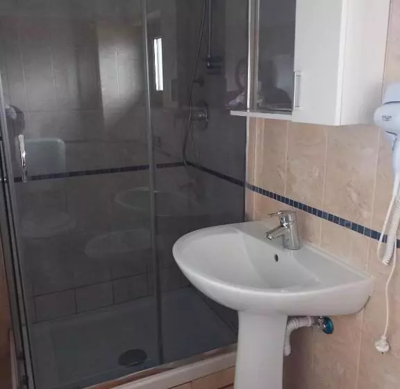 Majatalo Casa Rasaritul Soarelui Sarichioi