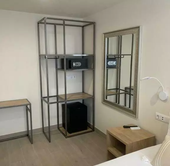 پانسیون Hostal La Estacion Terrazas