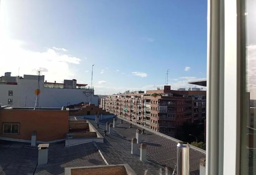 پانسیون Hostal La Estacion Terrazas