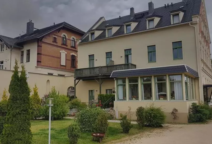 Hotelli Burghof Görlitz