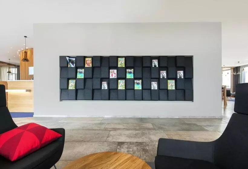 ホテル Holiday Inn Express Munich City West, An Ihg