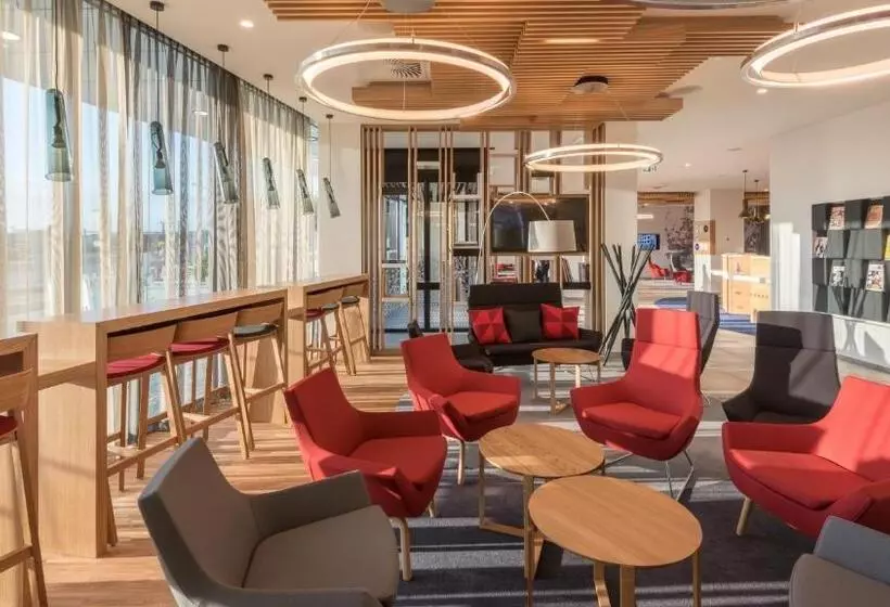 ホテル Holiday Inn Express Munich City West, An Ihg