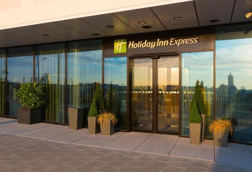 酒店 Holiday Inn Express Munich City West, An Ihg