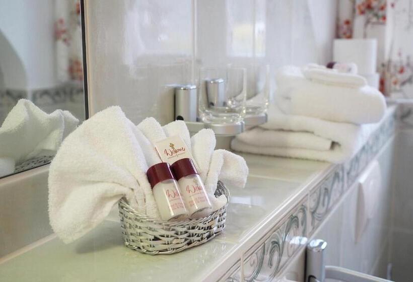 هتل Landgasthof Rebstock Weil Am Rhein / Basel