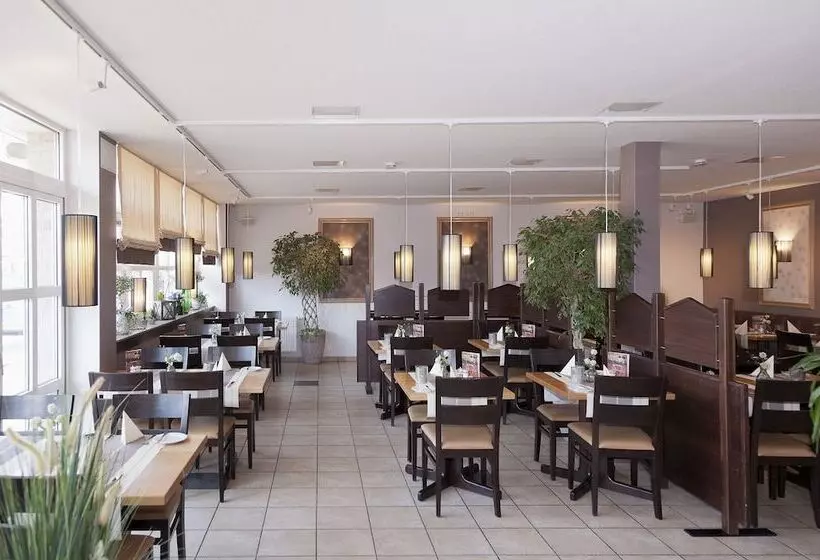 ホテル Pension Am Hafen