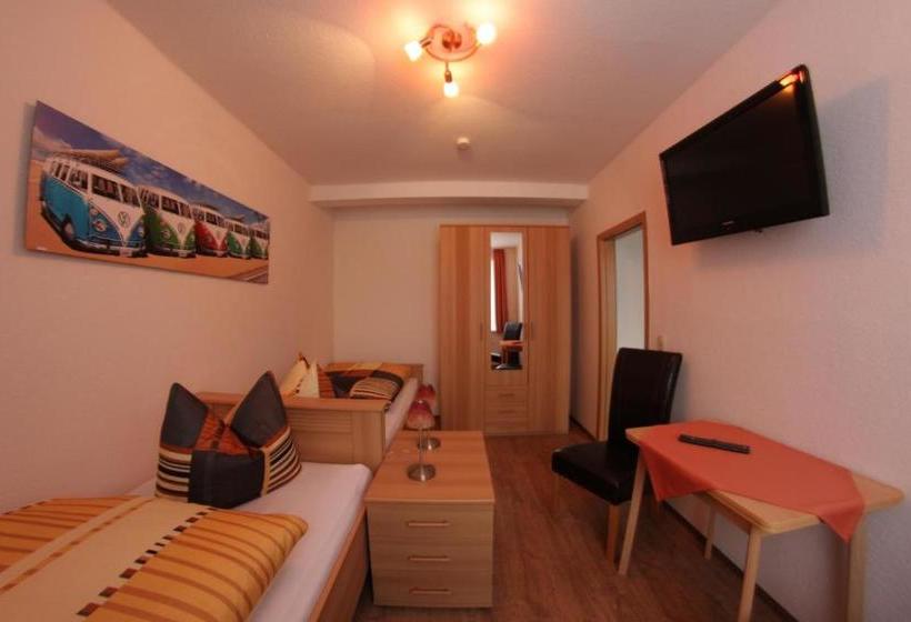 Hotel Pension Am Ostbahnhof