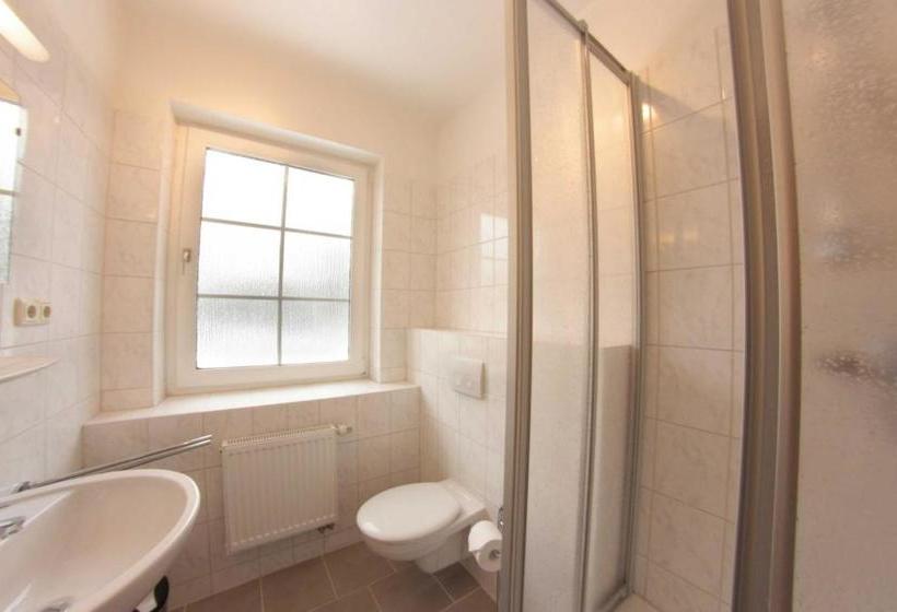 Hotel Pension Am Ostbahnhof