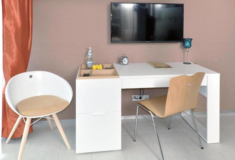 فندق Pension Schlossidyll