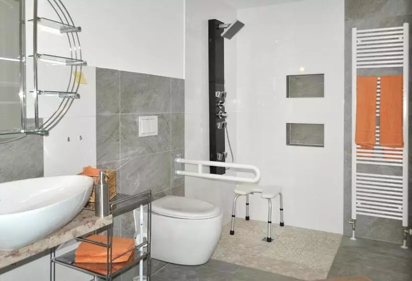 Hotelli Pension Schlossidyll