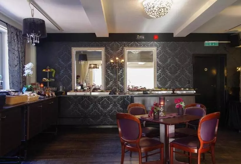 ホテル Restaurant Anno 1617