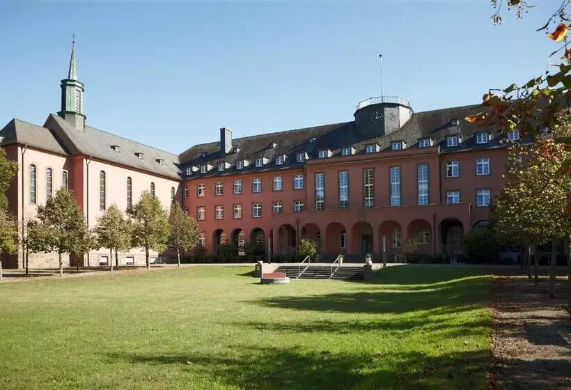 ホテル Robert Schuman Haus