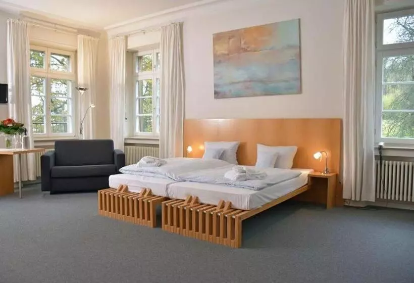 ホテル Robert Schuman Haus