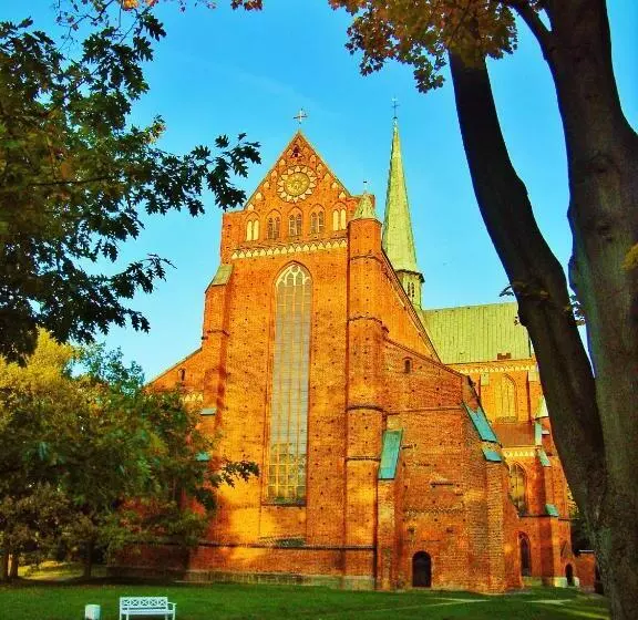 Ostsee Hotel Pension An Der Lindenallee