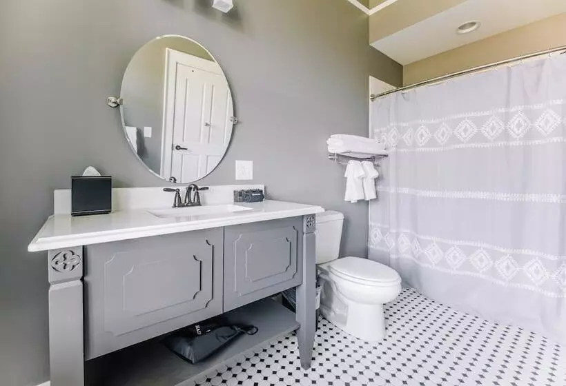 Retkeilymaja The Inn At Foster Falls