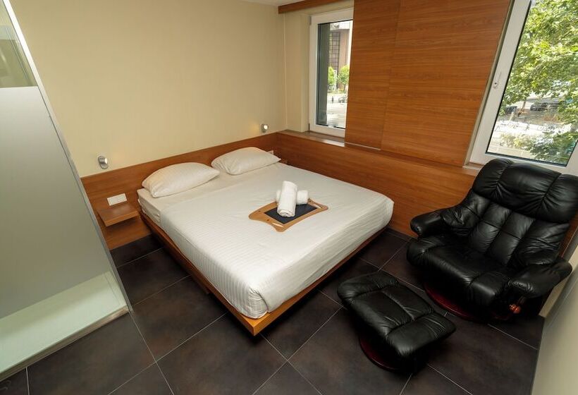 בית מלון כפרי Düsseldorfer Hof